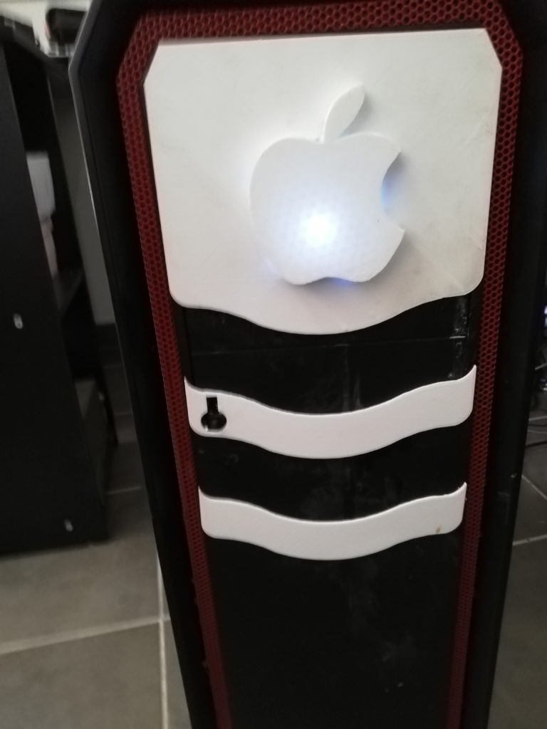 Mac modifier, vue de face Allumé